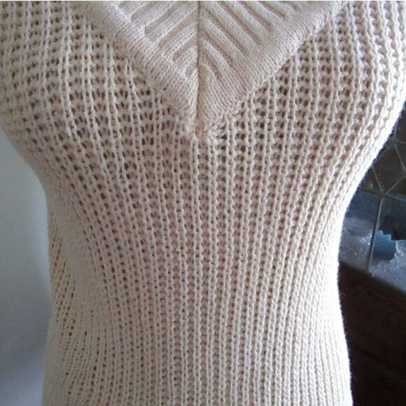 Vintage Ramie Cotton Sweater Vest Neutral V Neck Cropped XS - Picture 15 of 17